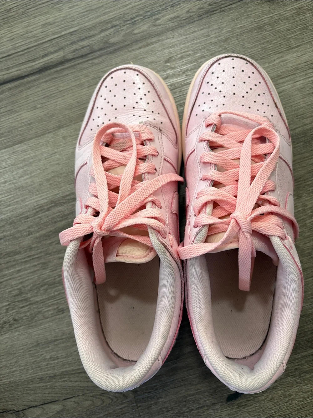 Nike prism pink